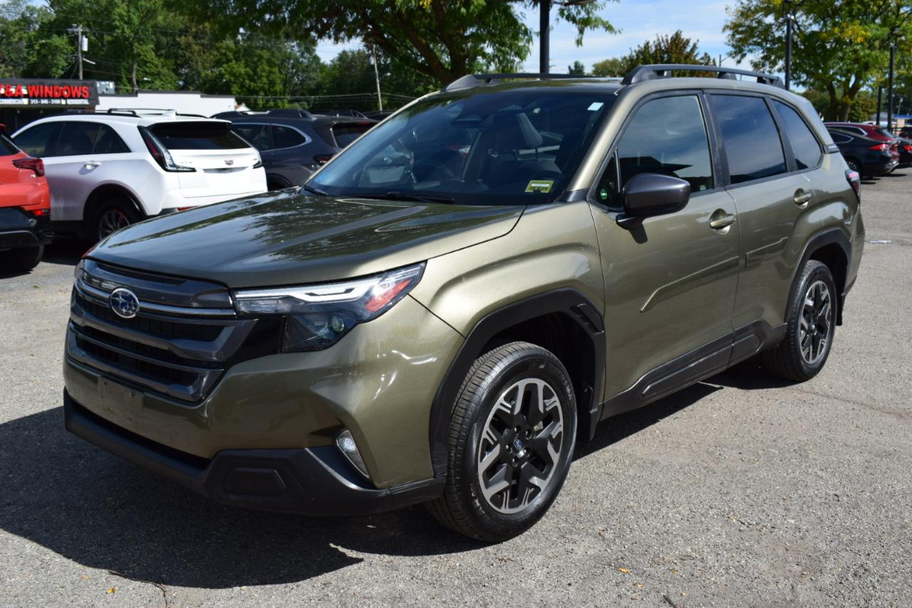 Subaru Forester Premium AWD 2025