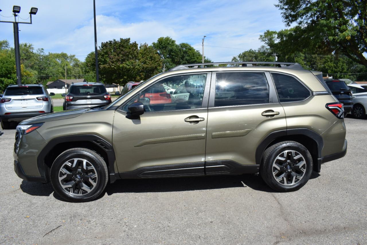 Subaru Forester Premium AWD 2025
