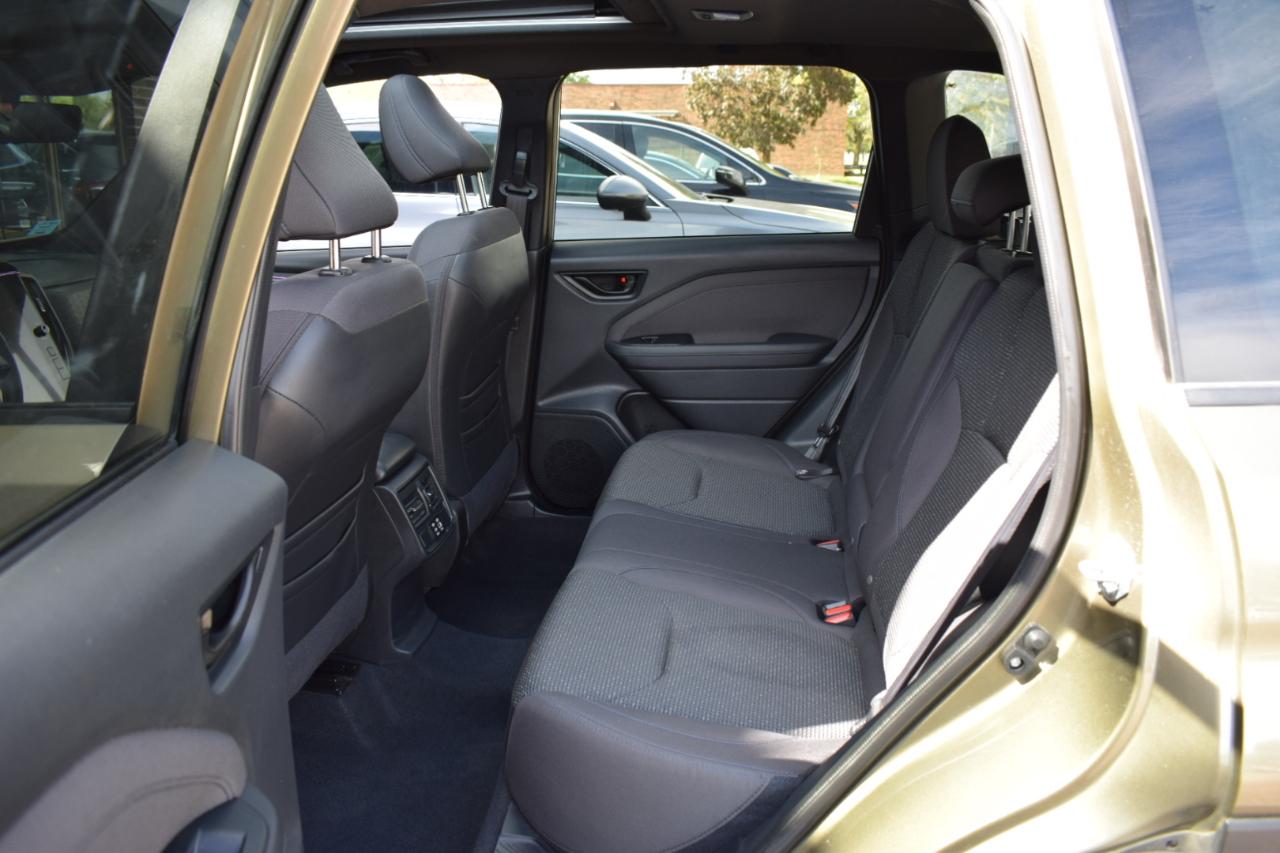 Subaru Forester Premium AWD 2025