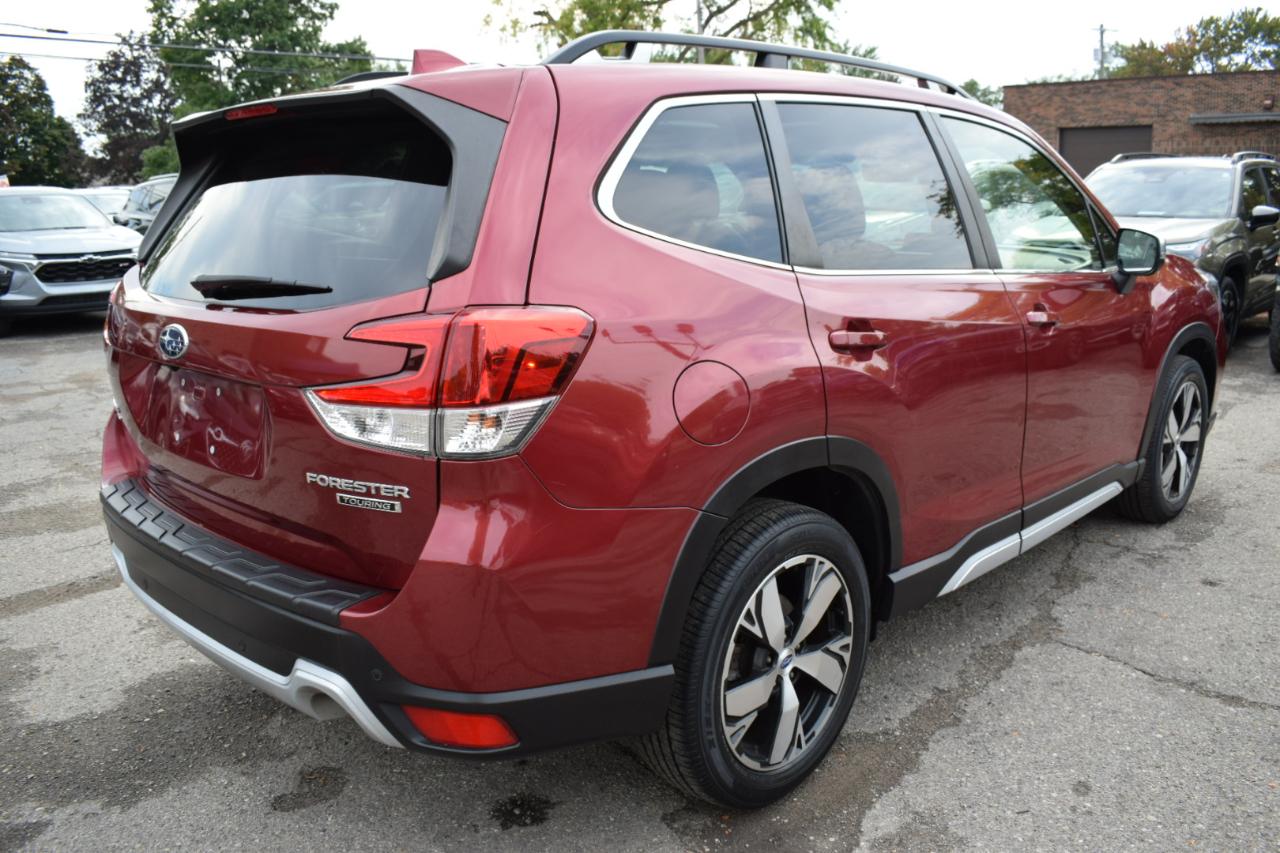 Subaru Forester Touring 2020