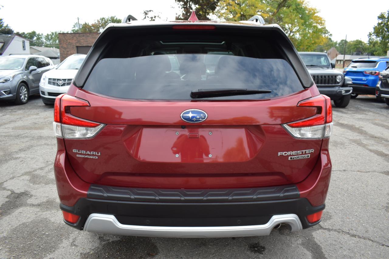 Subaru Forester Touring 2020