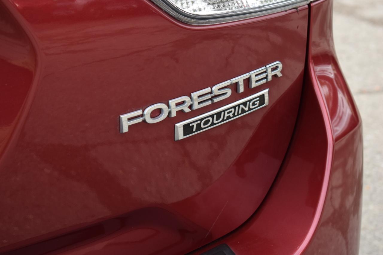 Subaru Forester Touring 2020