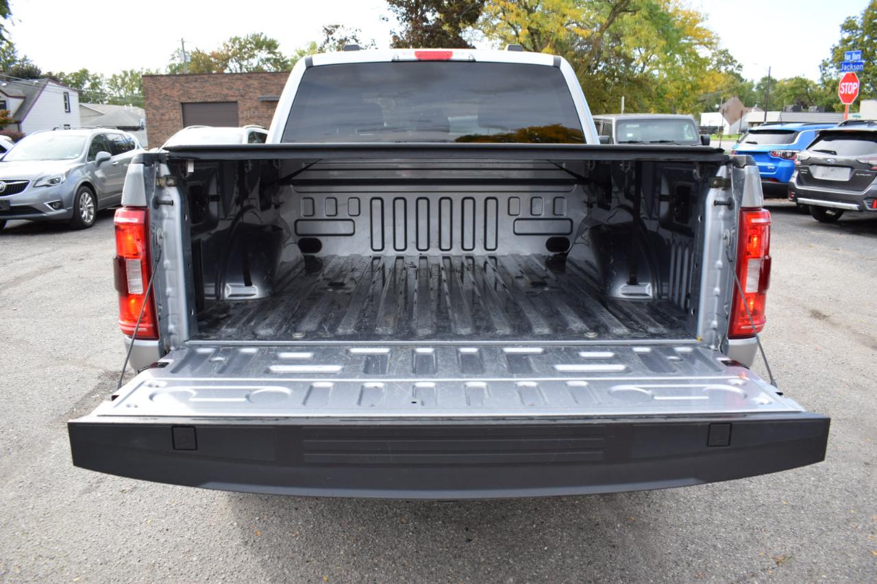 Ford F-150 XLT 4WD SuperCrew 5.5' Box 2023