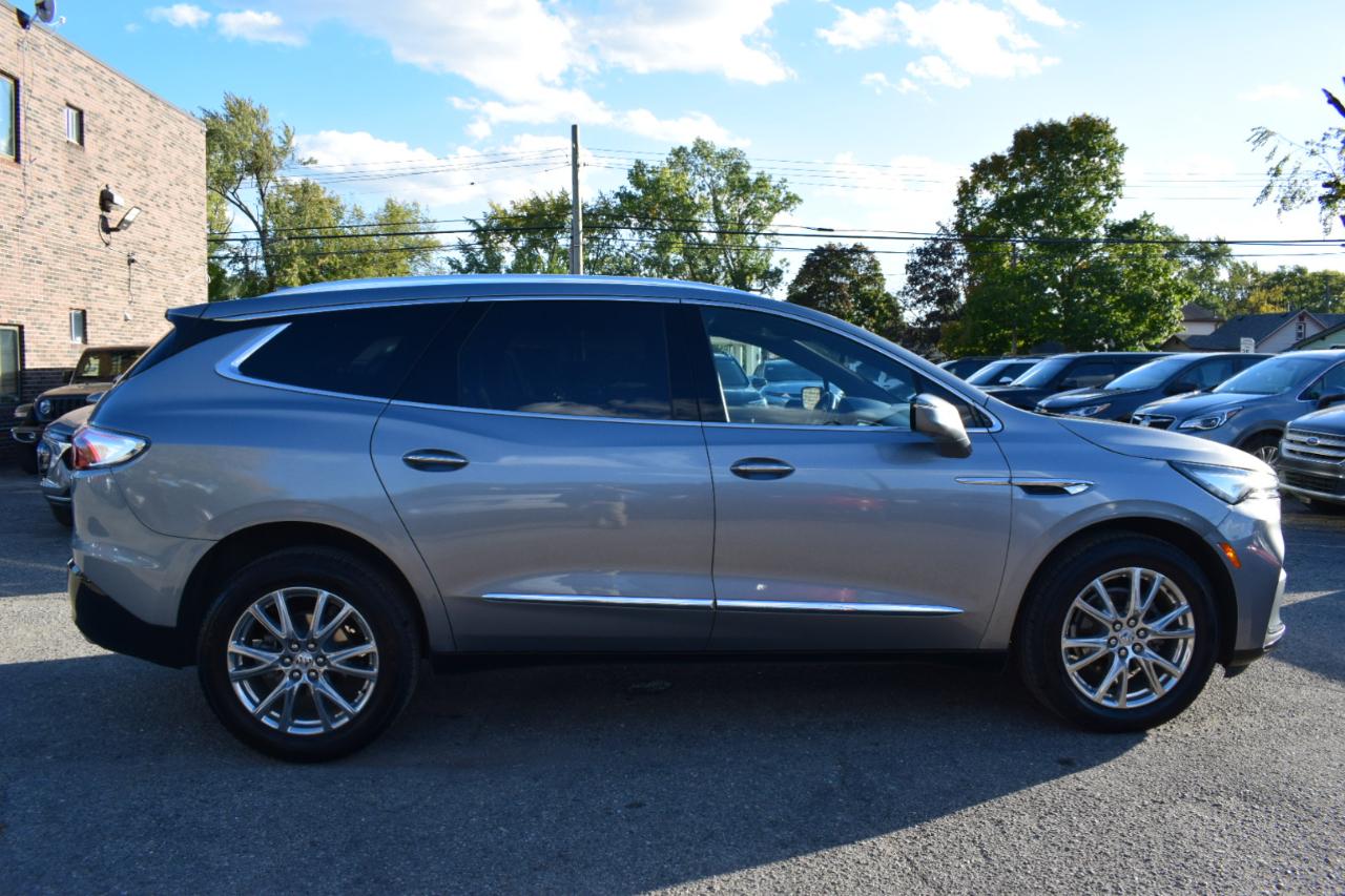 Buick Enclave  2024