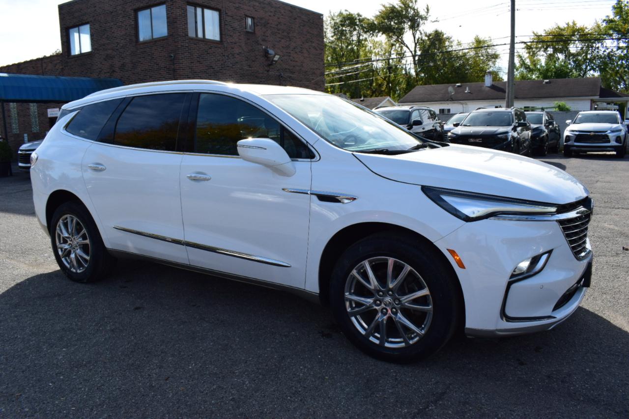 Buick Enclave  2023