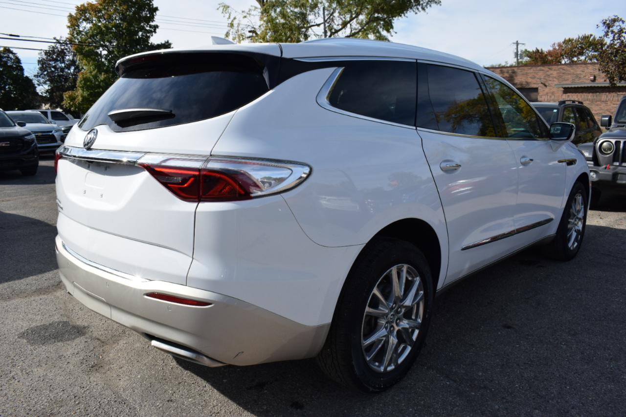Buick Enclave  2023