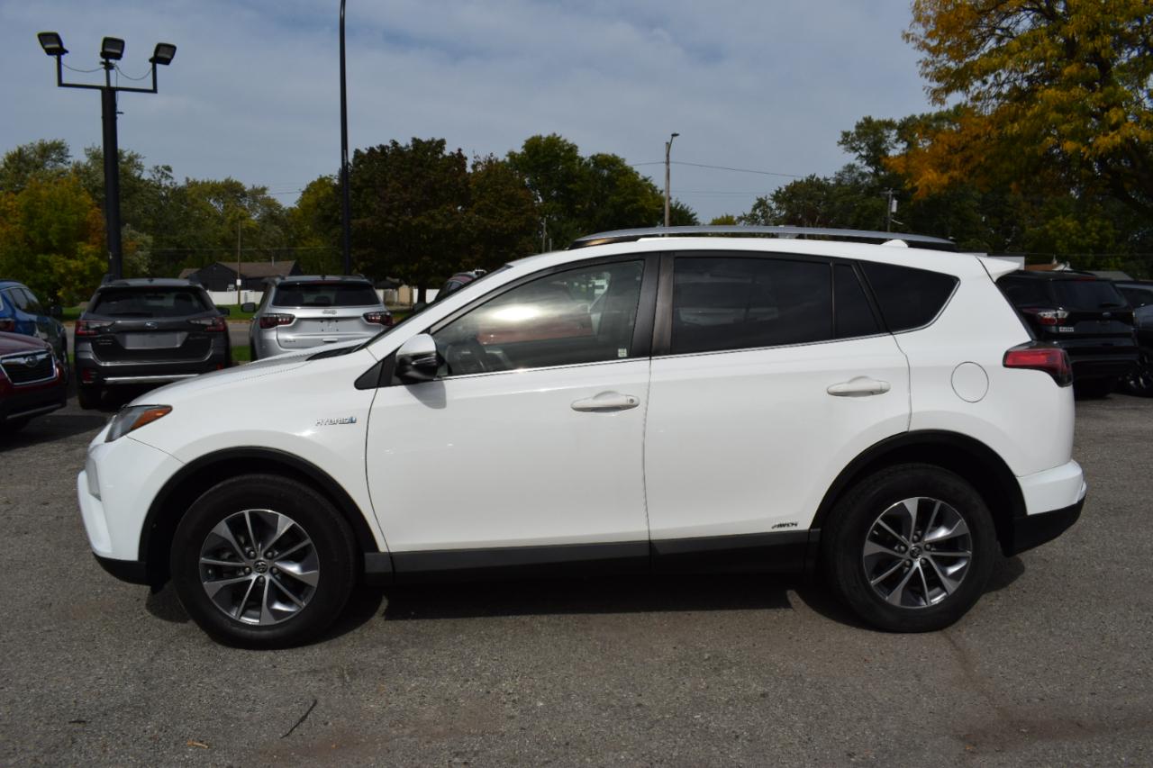 Toyota RAV4 Hybrid XLE AWD 2018