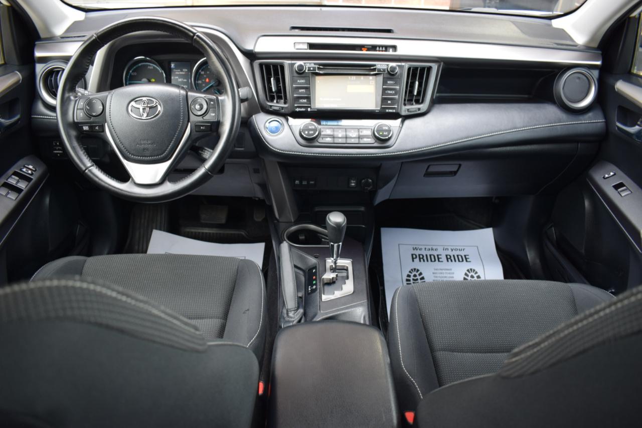 Toyota RAV4 Hybrid XLE AWD 2018
