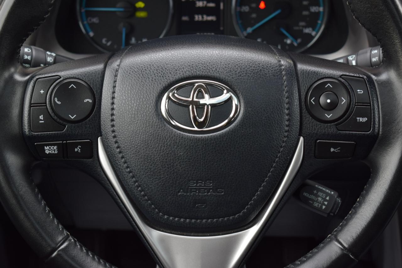 Toyota RAV4 Hybrid XLE AWD 2018