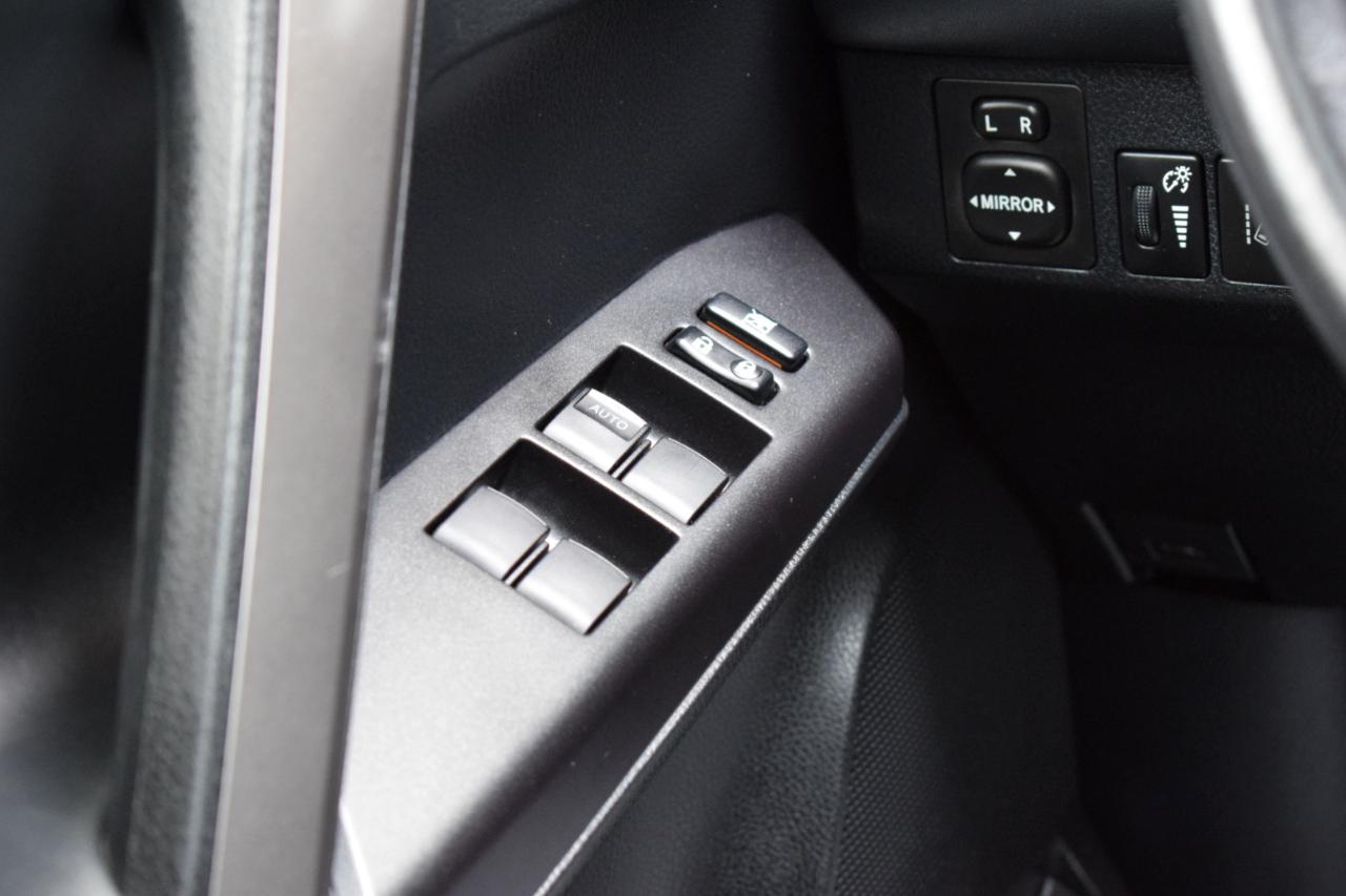 Toyota RAV4 Hybrid XLE AWD 2018
