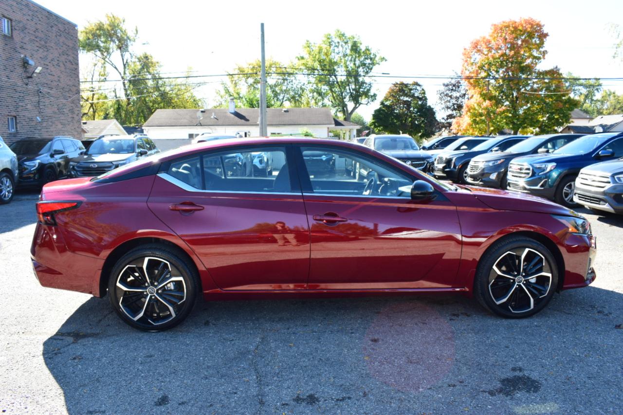 Nissan Altima 2.5 SR AWD Sedan 2024