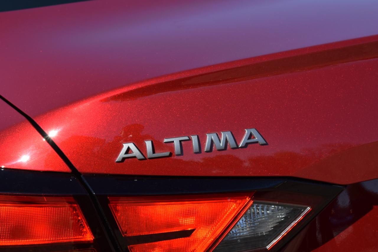 Nissan Altima 2.5 SR AWD Sedan 2024