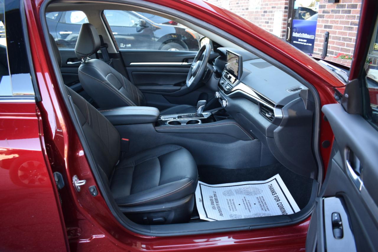 Nissan Altima 2.5 SR AWD Sedan 2024