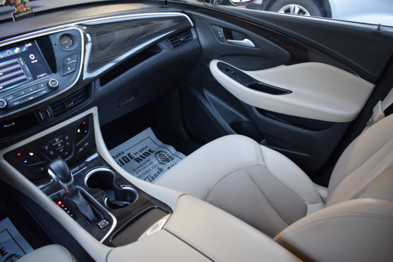 Buick Envision  2020