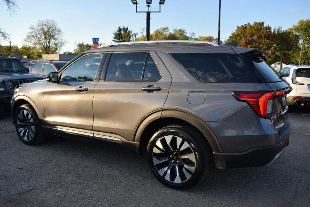 Ford Explorer Platinum 4WD 2025