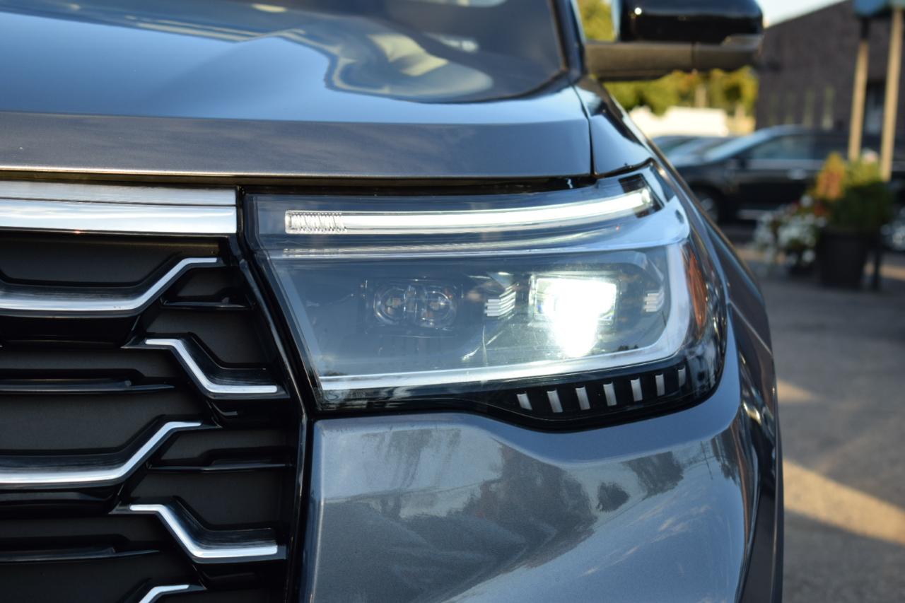 Ford Explorer Platinum 4WD 2025