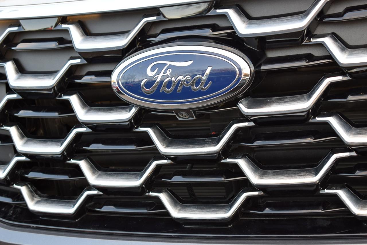 Ford Explorer Platinum 4WD 2025