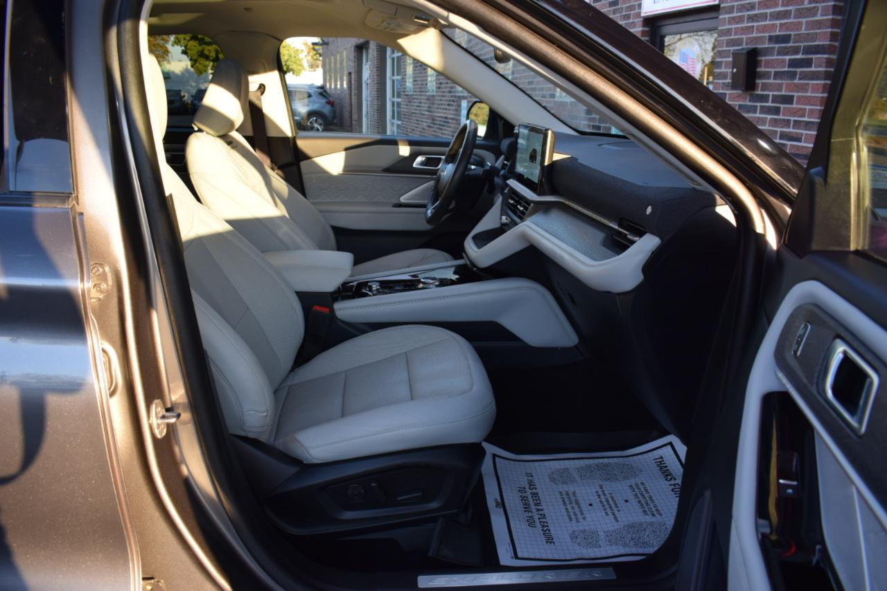 Ford Explorer Platinum 4WD 2025