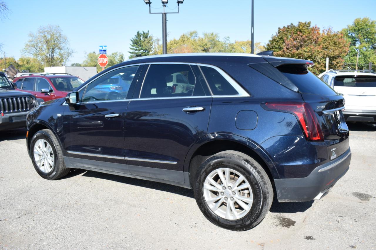 Cadillac XT5  2021