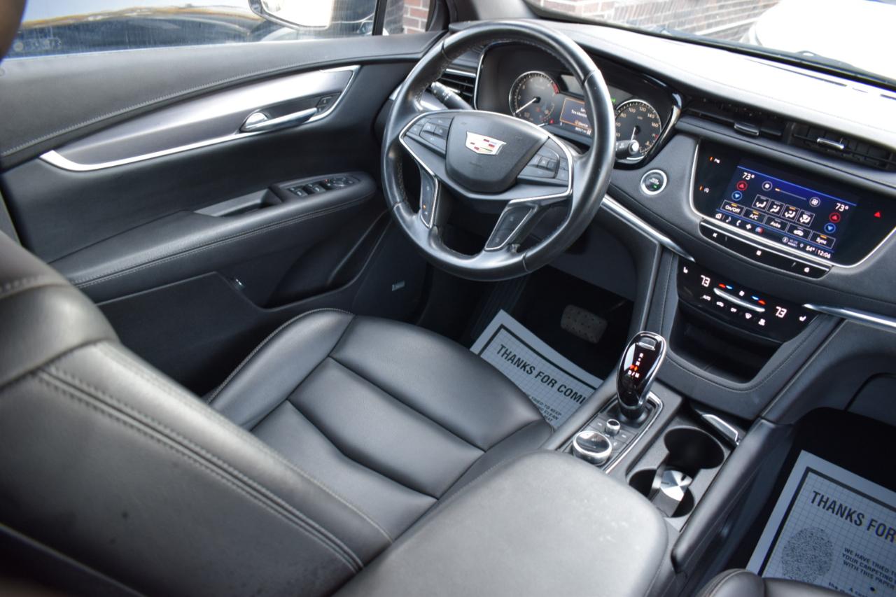 Cadillac XT5  2021