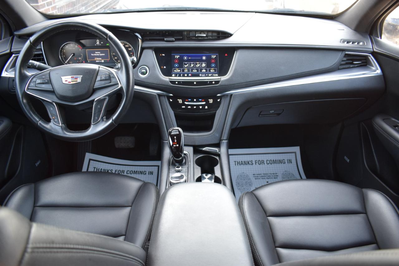 Cadillac XT5  2021