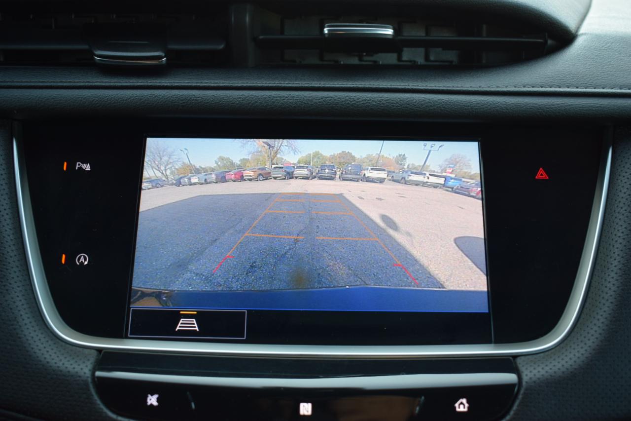 Cadillac XT5  2021