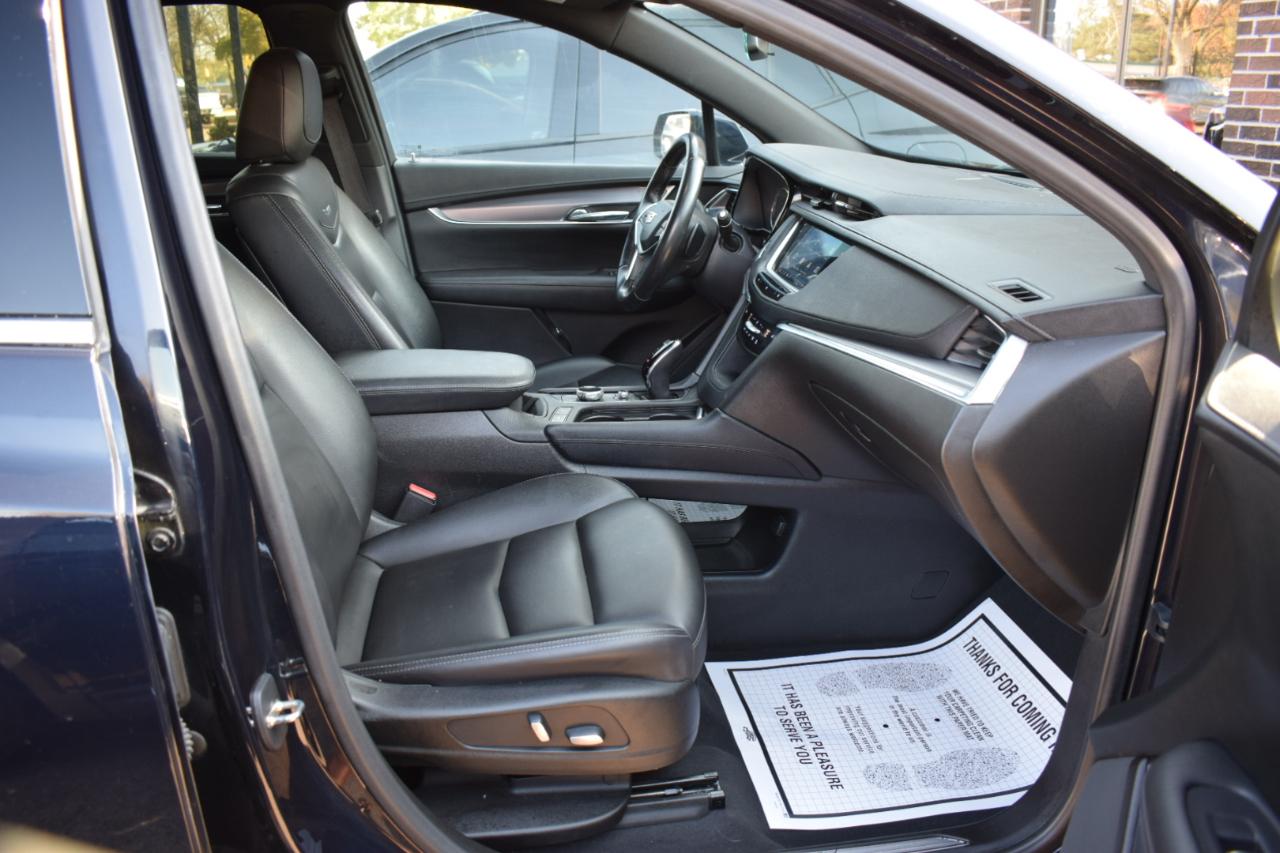 Cadillac XT5  2021