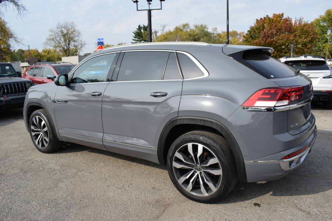 Volkswagen Atlas Cross Sport 3.6L V6 SEL Premium R-Line 4MOTION 2022
