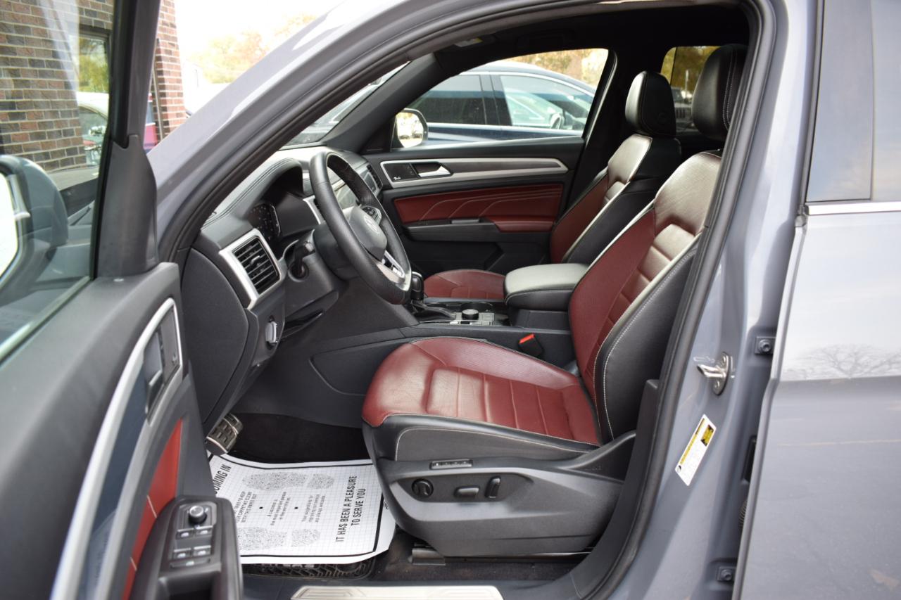 Volkswagen Atlas Cross Sport 3.6L V6 SEL Premium R-Line 4MOTION 2022