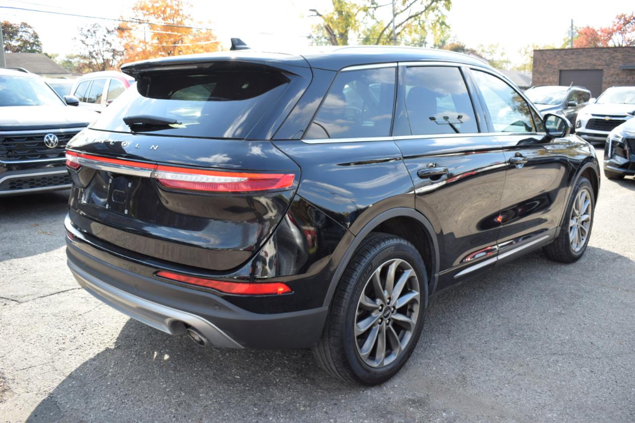 Lincoln Corsair Standard AWD 2022
