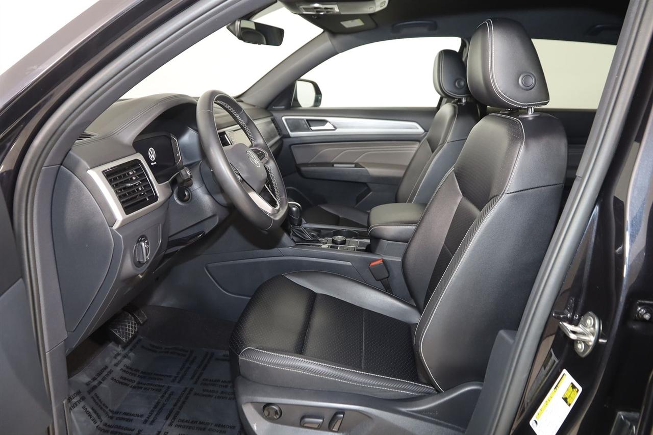 2022 Volkswagen Atlas Cross Sport SE w/Tech - Photo 11