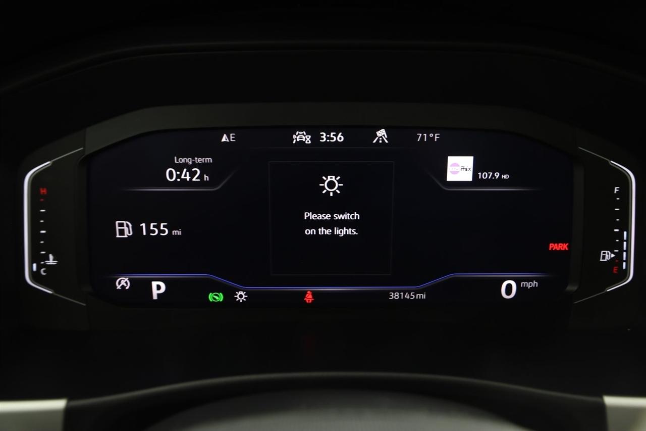 2022 Volkswagen Atlas Cross Sport SE w/Tech - Photo 18