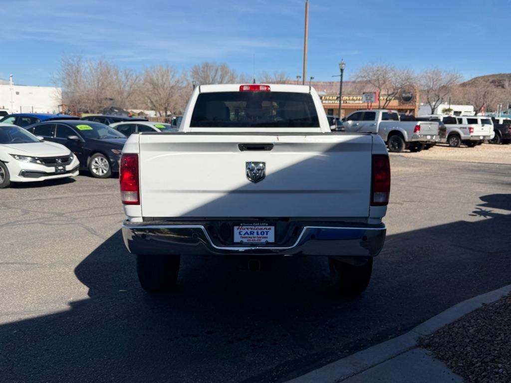 RAM 2500 Tradesman Crew Cab LWB 4WD 2015