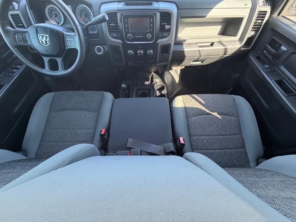 RAM 2500 Tradesman Crew Cab LWB 4WD 2015