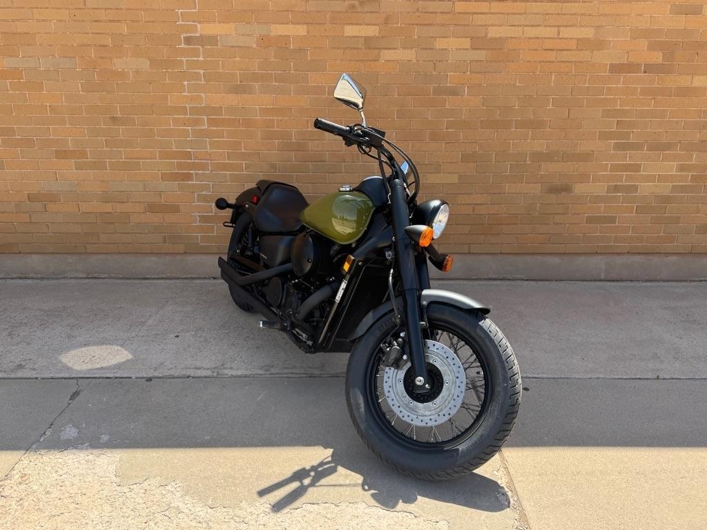 Honda VT750C2B (Shadow Phantom)  2022