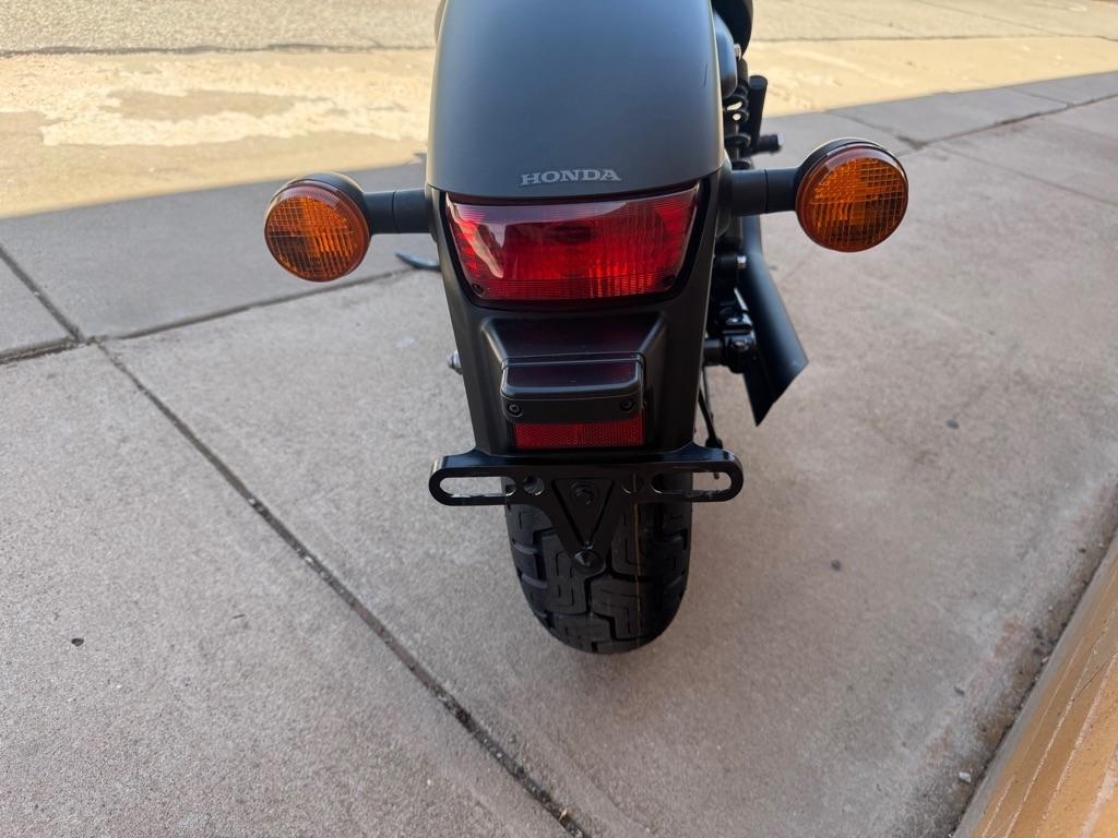 Honda VT750C2B (Shadow Phantom)  2022