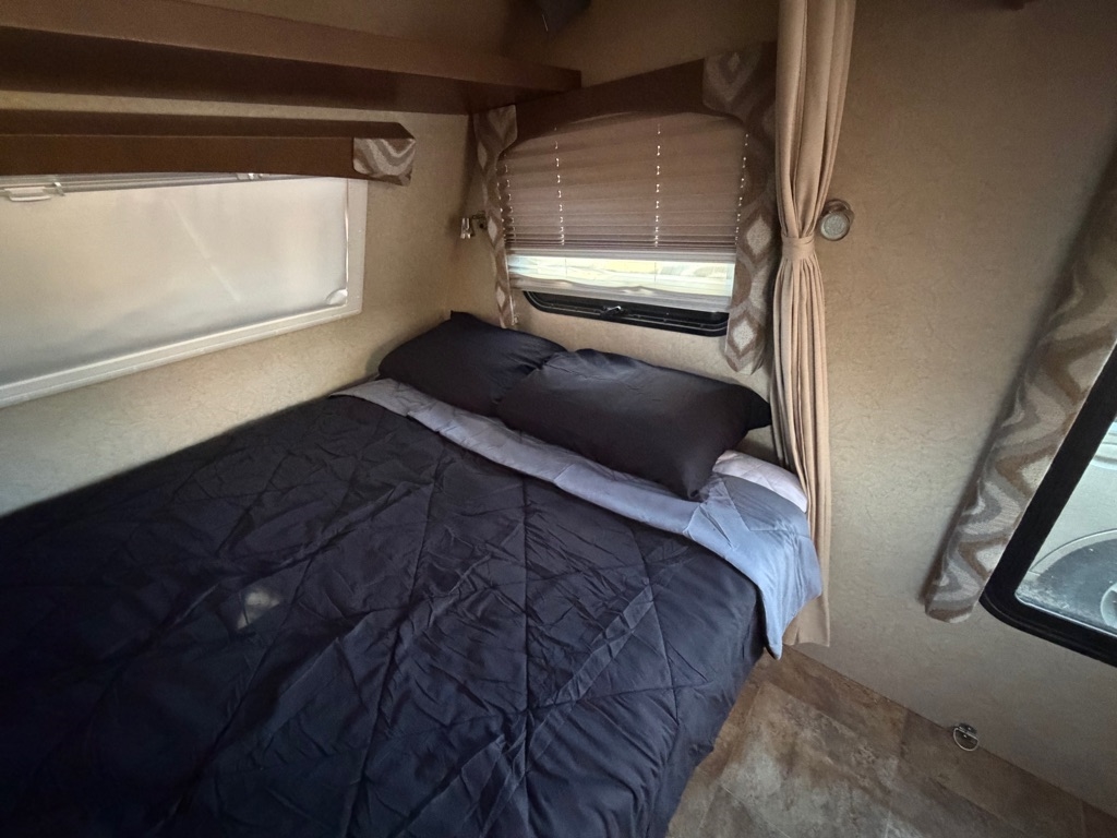 Lance Camper Unknown  2017