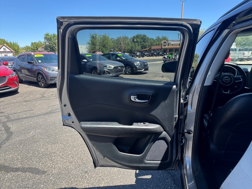 Jeep Compass Altitude FWD 2021