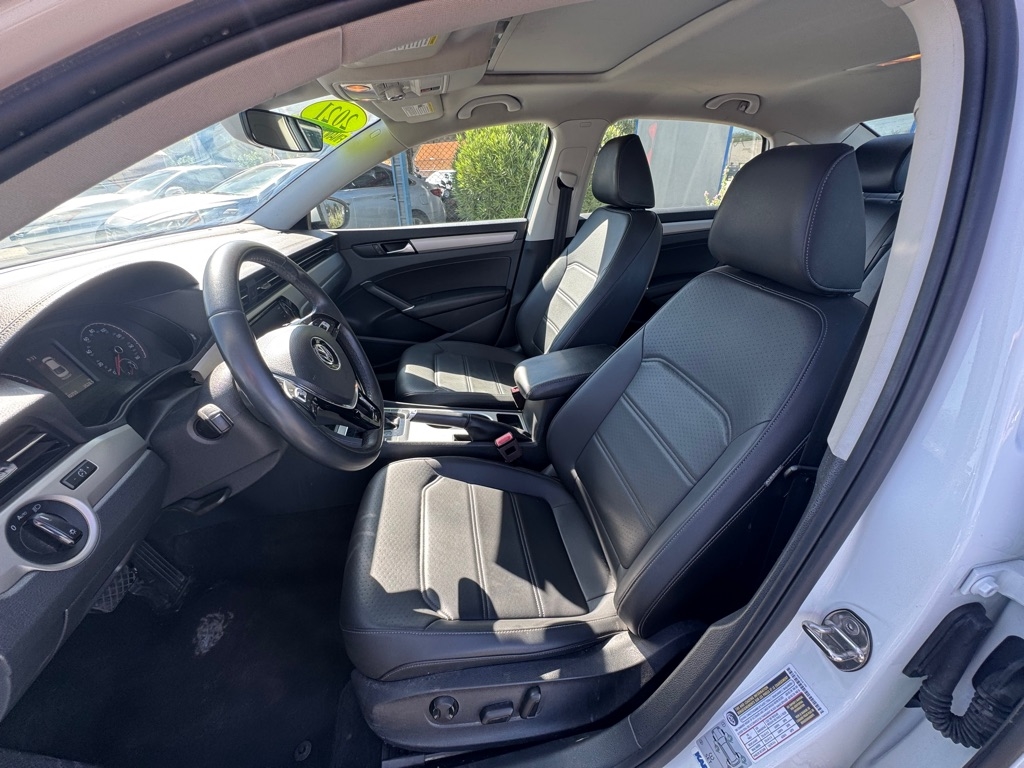 Volkswagen Passat SE 2021