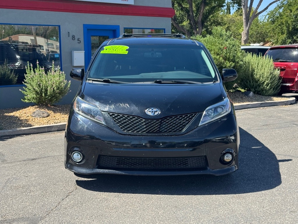 Toyota Sienna SE 8-Passenger 2017