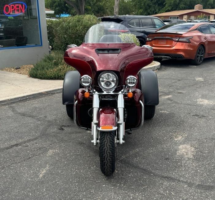 Harley-Davidson FLHTCUTG  2016