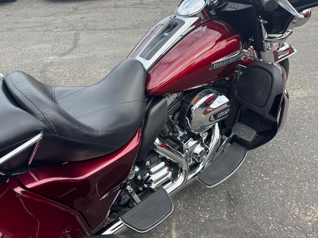 Harley-Davidson FLHTCUTG  2016