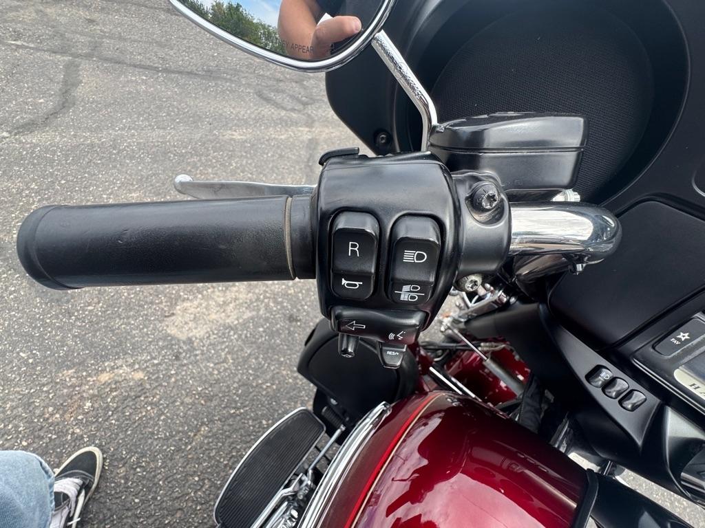 Harley-Davidson FLHTCUTG  2016