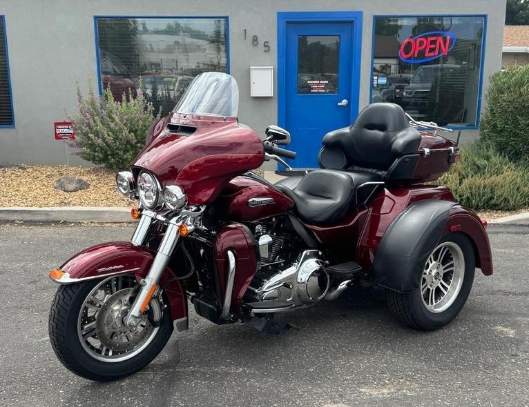 Harley-Davidson FLHTCUTG  2016