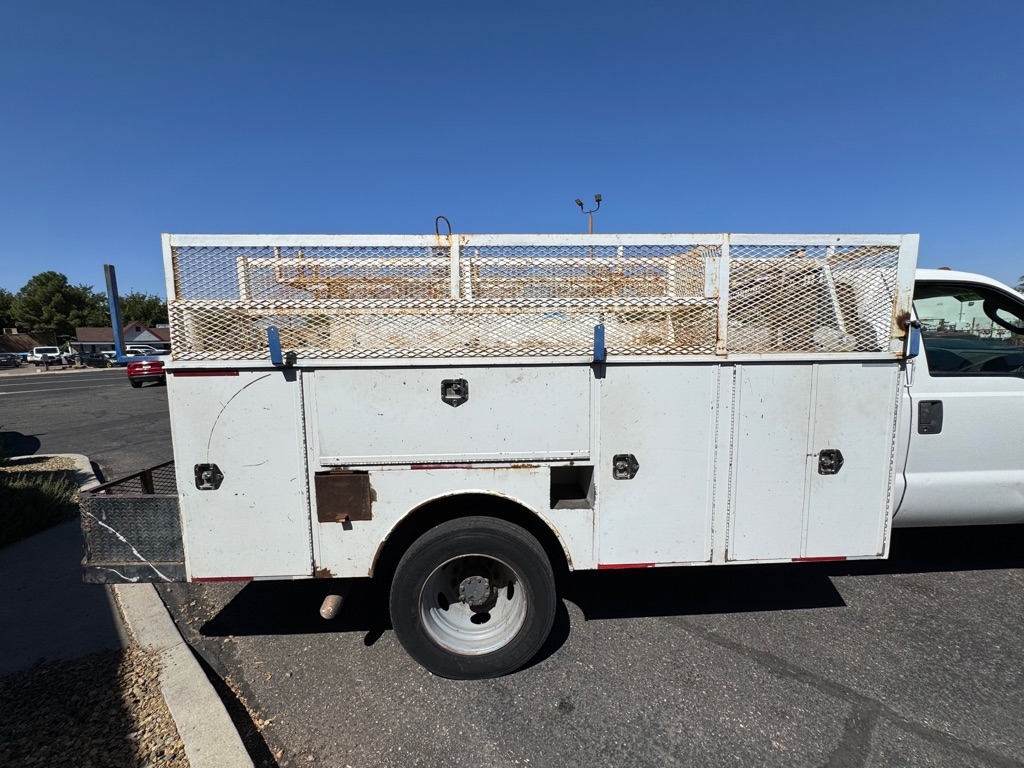 Ford F-550 Regular Cab 2WD DRW 2006 Ford F-550 Regular Cab 2WD DRW 2006