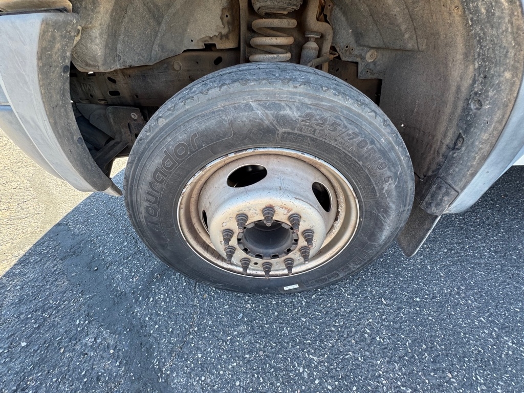 Ford F-550 Regular Cab 2WD DRW 2006 Ford F-550 Regular Cab 2WD DRW 2006