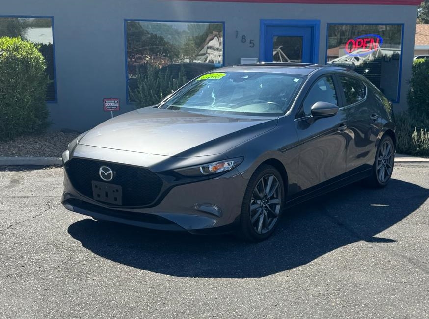 2023 Mazda MAZDA3 Preferred Hatchback