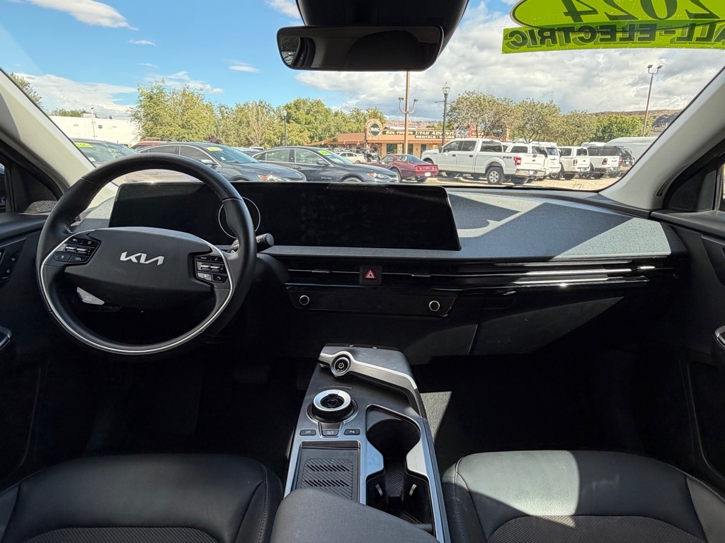 Kia EV6 Light Long Range RWD 2024 Kia EV6 Light Long Range RWD 2024