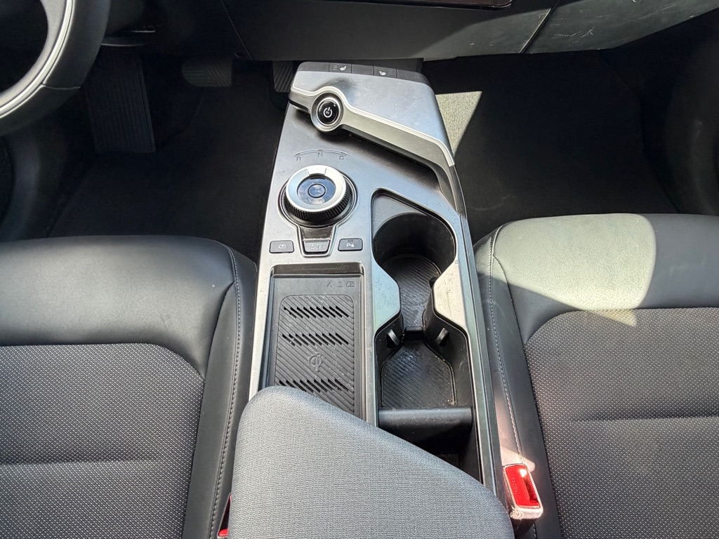 Kia EV6 Light Long Range RWD 2024 Kia EV6 Light Long Range RWD 2024