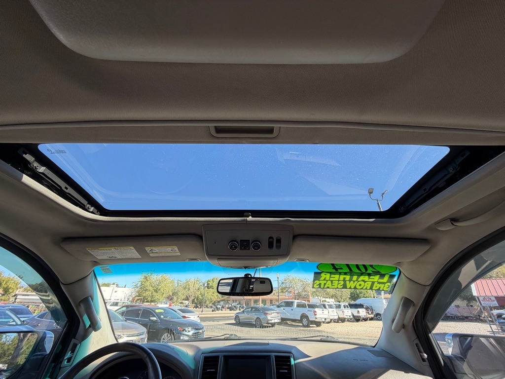 Nissan Armada SL 2WD 2014 Nissan Armada SL 2WD 2014